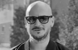 PORODICA POTVRDILA TRAGIČNE VESTI! I pevač pronađen mrtav u diskoteci u Kočanima!