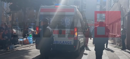 SRPSKI LEKARI DOŠLI PO TEŠKO POVREĐENE U KOČANIMA! Hitno ih transportuju u Beograd i Niš (VIDEO)