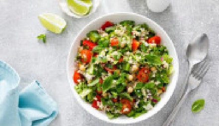 SLANA BULGUR SALATA Dodajte kao prilog uz jelo od povrća i mesa