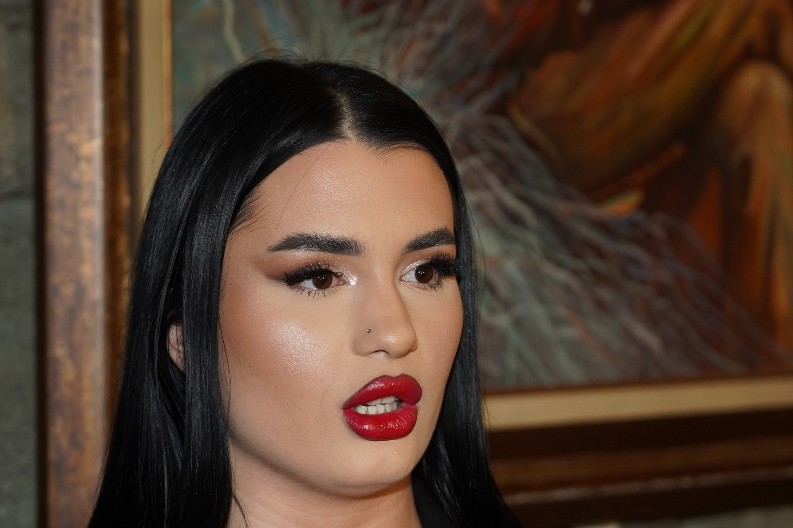 EVO ŠTA SLEDUJE NAPADAČIMA ZORANE MIĆANOVIĆ Pevačica zbog brutalnog napada preduzela hitan korak!