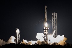 PREŽIVELI SU 9 MESECI U SVEMIRU! Održali su rekord, a sada se vraćaju na Zemlju