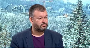 PROFESOR ANTIĆ: Zahtevaju da Ustav Srbije bude promenjen zbog maminih i tatinih prinčeva i princeza (VIDEO)