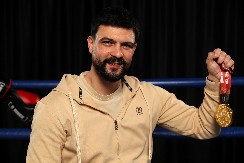 KOVAČ SRPSKOG ZLATA Selektor Mirko Ždralo otkrio sve o nestvarnom uspehu srpskih bokserki