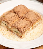 BAKLAVA PRELIVENA MLEKOM Kremasta poslastica bogatog ukusa, za savršen vikend