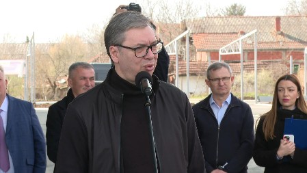 "ONI KOJI SU SVE VREME PRIČALI DA SU PROTIV NASILJA U STVARI SU NAJOBIČNIJE SILEDŽIJE" Vučić: Gradonačelnik Niša je na ponosit način odoleo priticima