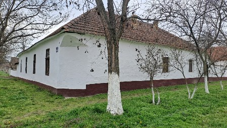 ĆERKA OSUMNJIČENA DA JE ZAKLALA MAJKU NA SPAVANJU! Stravičan zločin kod Novog Kneževca, navodno je opila lekovima pa joj presudila nožem