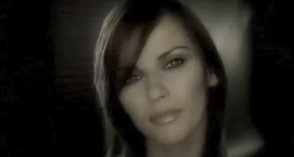 U JEKU SLAVE SE UDALA I NAPUSTILA ESTRADU! Evo čime se bavi, kako danas izgleda Vesna Pisarović čije hitove i dan-danas pevamo