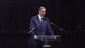 "NISU NAS POBEDILI" Vučić: Nismo pognuli glavu i nismo pali