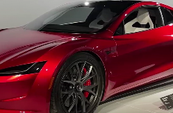 NEČUVENO Ljudi i dalje naručuju skupi automobil – nije proizveden od 2020. godine, a ne zna se ni kada će