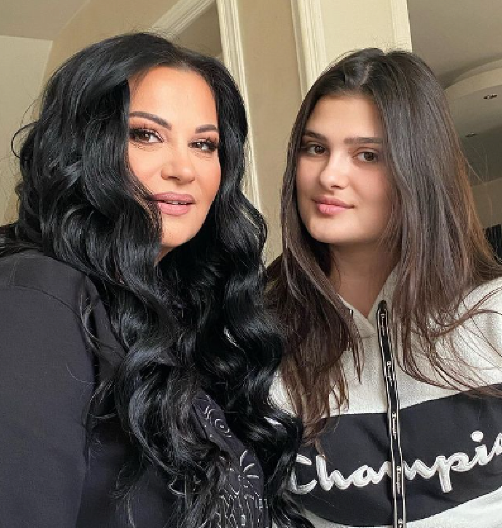 JANINA ĆERKA OD MAME STRAŽI SAMO JEDNU STVAR Pevačica neće ni da čuje, otkrila šta je u pitanju