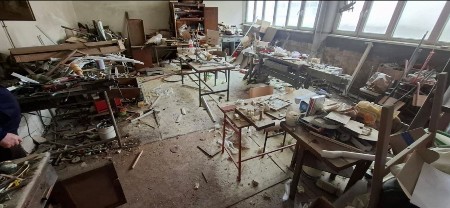 MUP HITNO REAGOVAO Opljačkana škola koju su uništili blokaderi, evo šta je odneto, oglasila se DIREKTORKA!