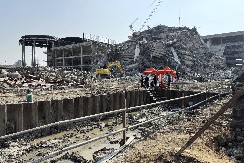 NAJMANJE 144 LJUDI POGINULO U RAZORNOM ZEMLJOTRESU Povređeno više od 732 osobe: "Strahuje se da je broj mnogo veći"