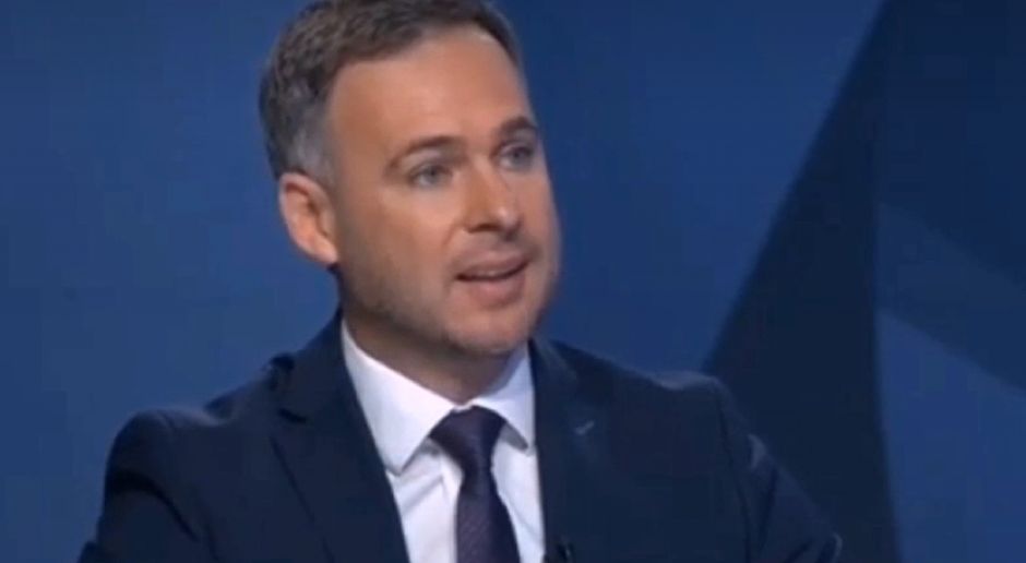 ALEKSIĆ NIJE ZNAO ŠTA GA JE SNAŠLO NA OPOZICIONOJ TV! Voditelj mu sasuo istinu u lice: Tražite vlast, a nemate poverenje građana (VIDEO)