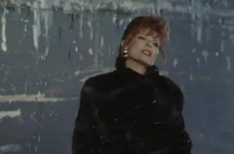 JEZIVA SMRT NAŠE PEVAČICE Uzrok nepoznat, tragedija obavijena velom misterije