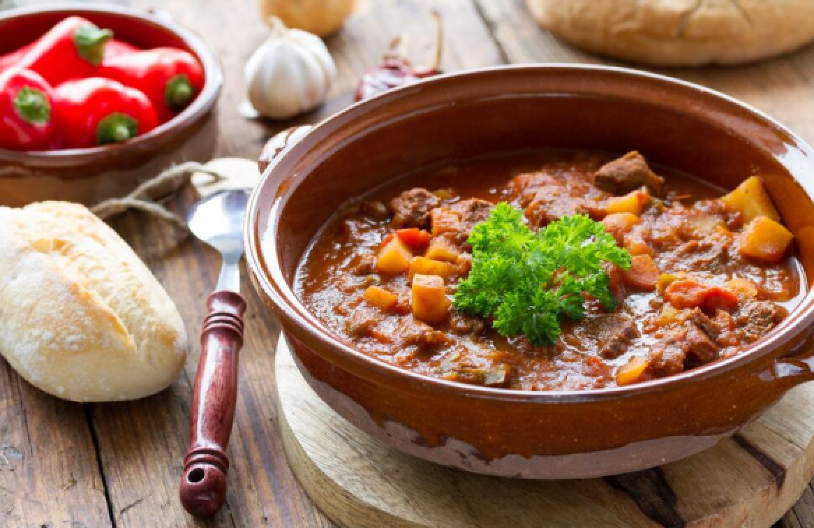 LOVAČKI GULAŠ Aromatični specijalitet od mesa u pravoj eksploziji ukusa