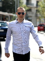 PRODATA KUĆA ZORANA MARJANOVIĆA U njoj je živeo sa pokojnom Jelenom, godinama niko nije hteo da je kupi!