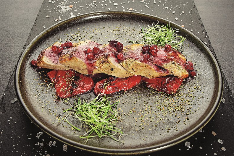 KRMENADLE SA PEČENIM PAPRIKAMA Sočne i zasitne, a meso se lepi za prste