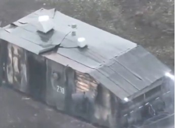 RUSI SU POTPUNO "POLUDELI": Ovo je najčudniji tenk ikada viđen, a onda MASAKR, svi su poginuli (VIDEO)