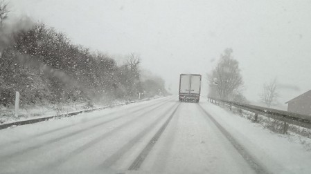 SNEG NAPRAVIO OPŠTI HAOS U SRBIJI Na ovim putevima je stanje najgore