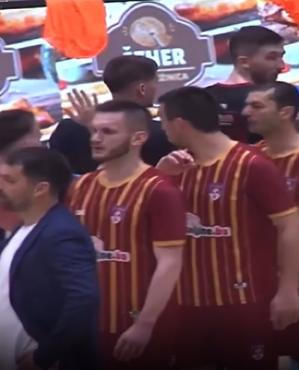 STRAŠAN SKANDAL Posle finala pljunuo reprezentativca Hrvatske