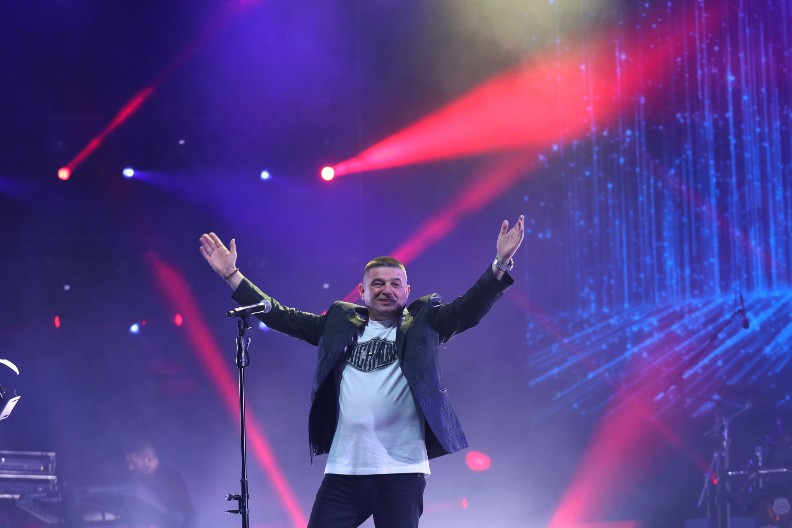 ALO! SAZNAJE: Baja Mali Knindža će pevati na velikom skupu u subotu, sprema se SPEKTAKL i veliko slavlje Srbije