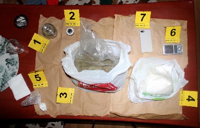 ŠTEKOVAO 150 GRAMA KOKAINA  Policija mu pronašla  tablete i dve vage za precizno merenje