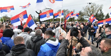 SRBE SA KOSOVA NAZIVATE "ŠIPTARIMA"? PA, JEL STE VI NORMALNI? Vučević za Alo!: Iskreno, nisam čuo nešto odvratnije! Tim ljudima se oduzimaju sva prava