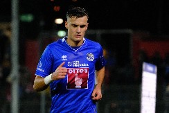 DEKIJEV SIN U STILU SINIŠE MIHAJLOVIĆA Stankovićeva lepotica iz slobodnjaka nokautirala šampiona (VIDEO)