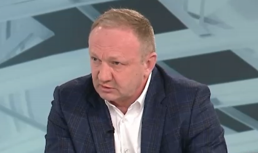 ĐILAS KRENUO U OTVORENI RAT SA STUDENTIMA Napao ih na Šolakovom glasilu!