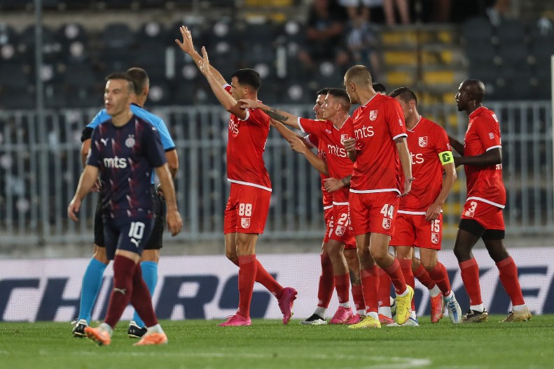 TURCI GA SE ODREKLI Radnički dobija besplatno pojačanje, Murinjo ga otpisao