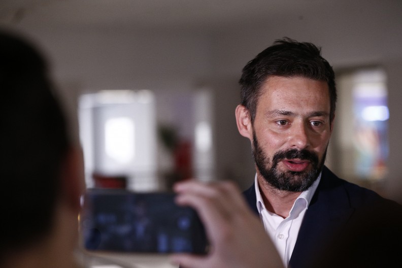 EVO KOG JE POLA BEBA MAJE I MILANA VASIĆA Stiže u julu najveći dar od Boga, glumac jedva čeka