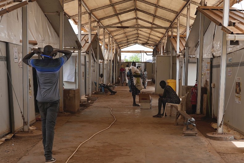 BESNI GRAĐANSKI RAT Kad zapad umeša prste - formiraju paravojsku i paravladu