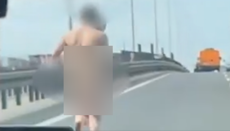 KAO OD MAJKE ROĐEN JURCA NA AUTO-PUTU, IZAZVAO ČETIRI SUDARA... Pogledajte kakav je haos napravio Belorus u Poljskoj (VIDEO)