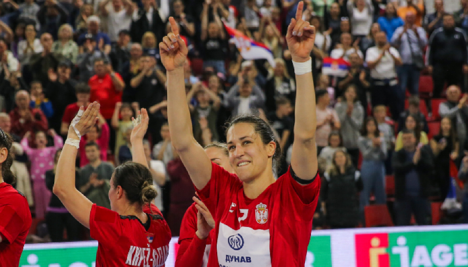 POVLAČI SE NAJVEĆA Andrea Lekić u suzama objavila kraj karijere