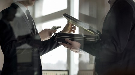 ŠTA CRTA POKUŠAVA DA CRTA U BRISELU?  Uz pomoć Hrvata, CRTA otvara kancelariju za LOBIRANJE PROTIV SRBIJE!