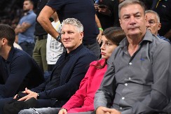 BASTIJAN NAPRAVIO KONAČAN KORAK Posle ovoga nema nazad, Švajnštajger ovim potvrdio navode o razvodu?!