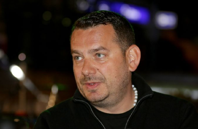 PEĐA MEDENICA U PIJANOM STANJU PAO SA MOTORA Svi nastupi momentalno otkazani!