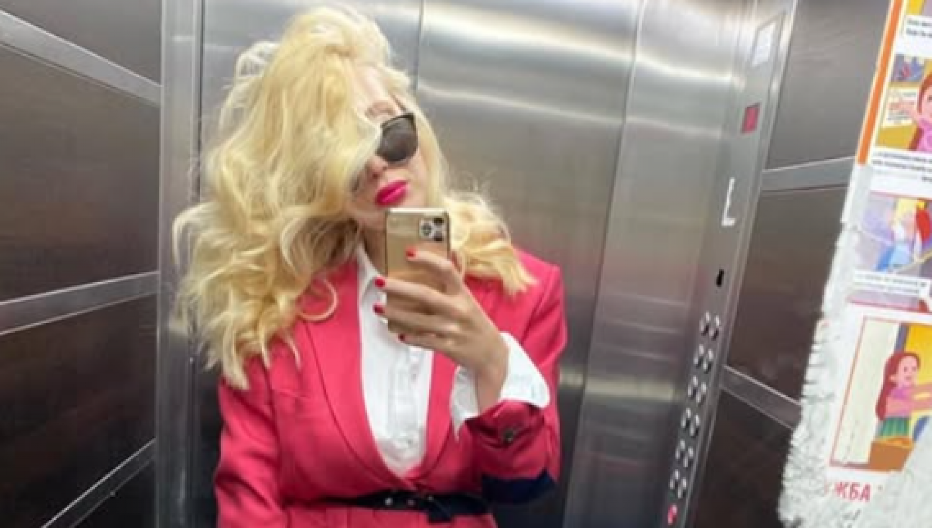 NA VASKRŠNJOJ TRPEZI SU JAJA OD POSEBNE PTICE! Evo šta naša folkerka praktikuje kada proslavlja Vaskrs