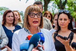 "TO SE ZOVE DRŽAVNI UDAR" Maja Gojković jasna: Po kom zakonu bi neko da upadne u RTS i radi šta hoće"