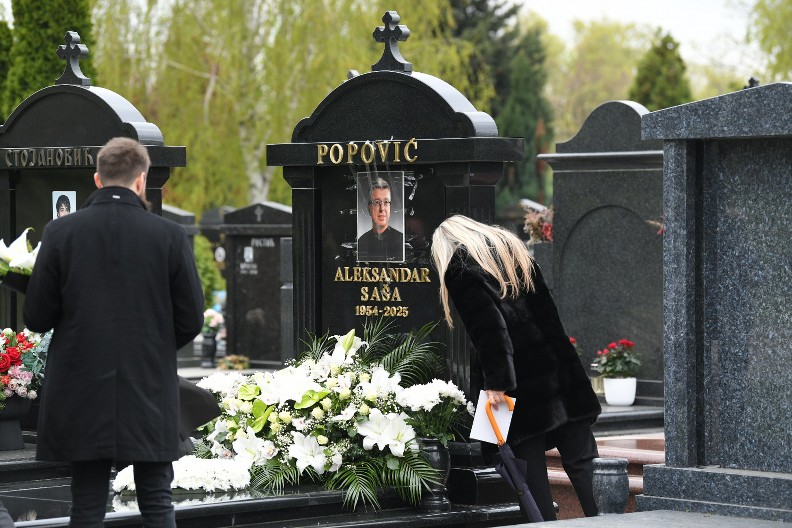 RAZREŠENA MISTERIJA! Evo zašto je uništen spomenik Saše Popovića!