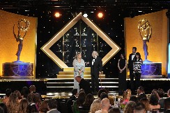 ZAVEO 46 GODINA MLAĐU Svi su mislili da će im ljubav pući, a oni nikad srećniji nakon ovoliko godina braka