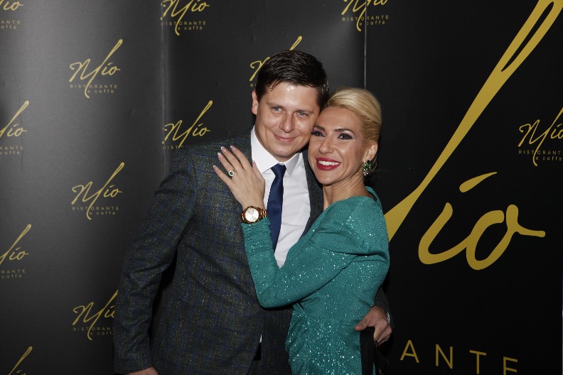 "TI SI TRUDNA, ZAKAZUJEMO SVADBU" Jovana Jeremić otkrila sve o pomirenju sa bivšim: "Voja je moj izbor"