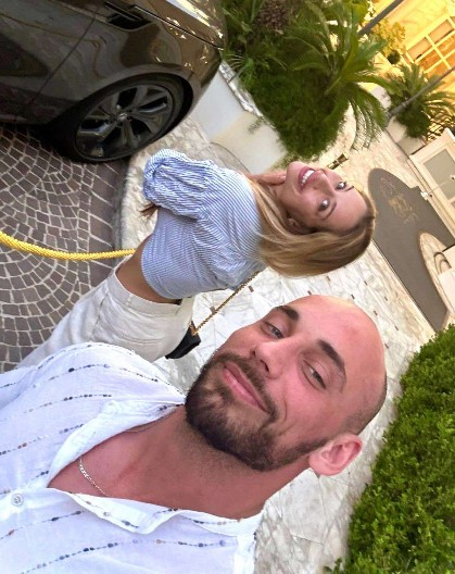 VENČANICA OD 18.000 EVRA NIJE KUPLJENA U SRBIJI Tea Tairović će nju nositi na venčanju, pogledajte tu raskoš (VIDEO)