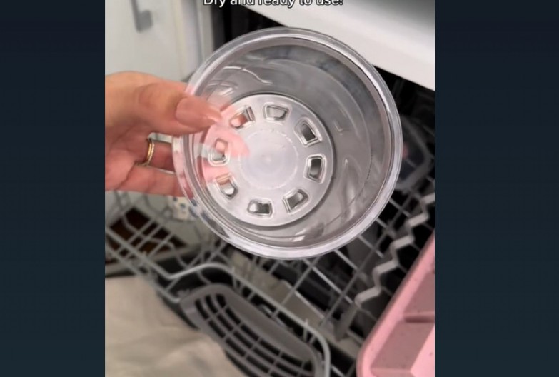 SUDOVI ĆE BITI SUVI POSLE PRANJA U MAŠINI Primenite provereni trik i neće imati fleke od vode