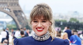 BLUZE I HALJINE ZA TOPLO VREME Ovi modeli su hit proleća 2025. godine, evo zašto žene ne mogu da im odole