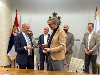 PRIVREDNA KOMORA SRBIJE POSTALA ČLAN WTCA Svetski trgovinski centar Beograd otvara se pred EXPO 2027