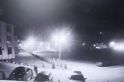 UHAPŠEN BERANAC ZBOG SUMNJE DA JE ZAPALIO BMW LEKARU Požar buknuo na parkingu bolnice (FOTO)