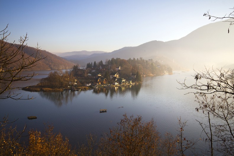 MALA SRPSKA SVETA GORA Godinama unazad, ova banja je omiljeno izletište za prvomajske praznike