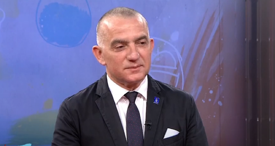 OGLASILO SE MINISTARSTVO PRAVDE Reagovali zbog raspisivanja poternica za 20 Srba zbog navodnih ratnih zločina izvršenih u Đakovici