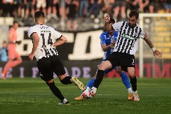 KAKAV PEH ZA PARTIZAN Napadać doživeo povredu, u Humskoj ne žele ništa da rizikuju